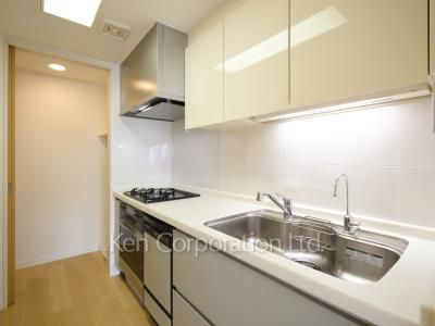 河田町ガーデン クラブフロアの写真 キッチン ※36階の同じ間取タイプを撮影。仕様が異なることがあります。