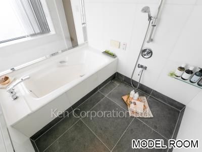 バスルーム　※MODEL ROOM ※39階の同じ間取タイプを撮影。仕様が異なることがあります。