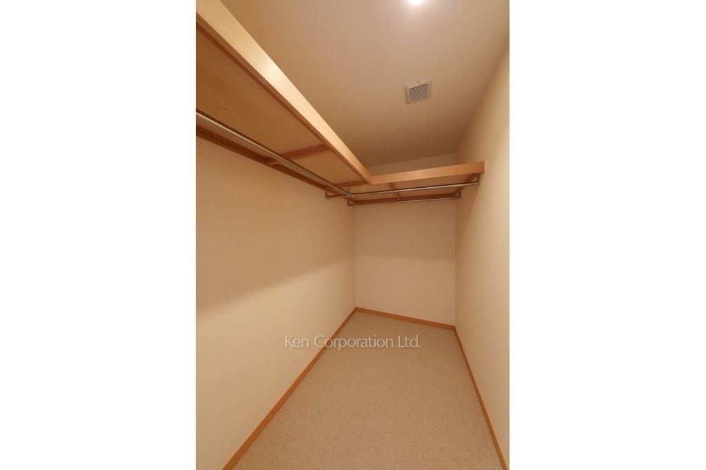 六本木ヒルズレジデンスの写真 ウォークインクローゼット