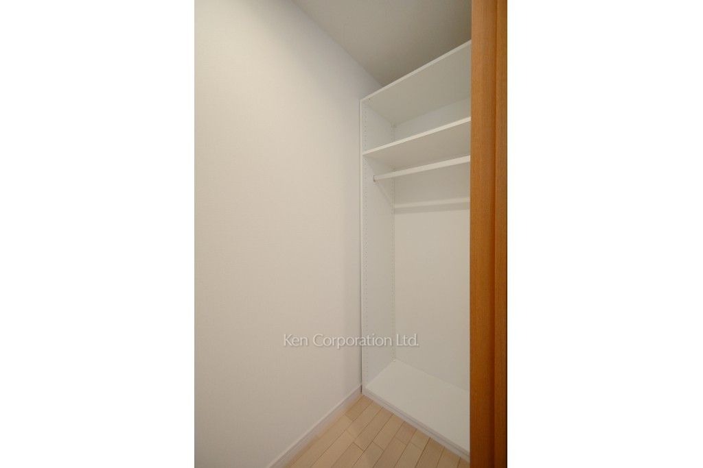 ストーリア赤坂の写真 ウォークインクローゼット