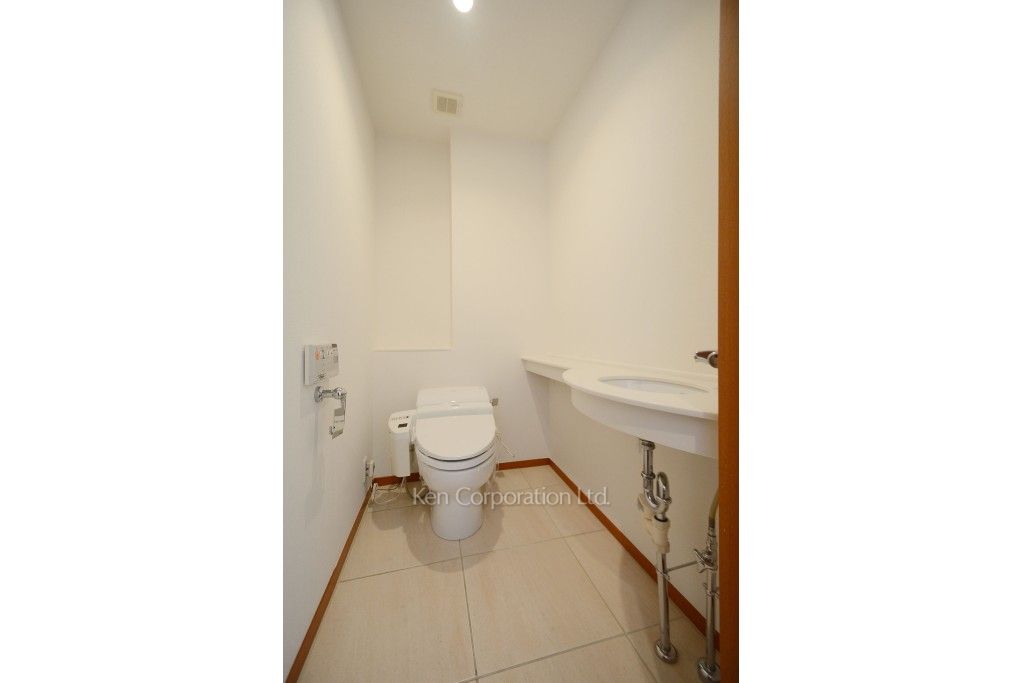 ストーリア赤坂の写真 トイレ