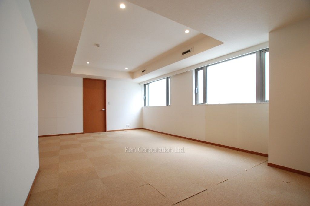 ストーリア赤坂の写真 居室（LDなど） ※4階の同じ間取タイプを撮影。仕様が異なることがあります。