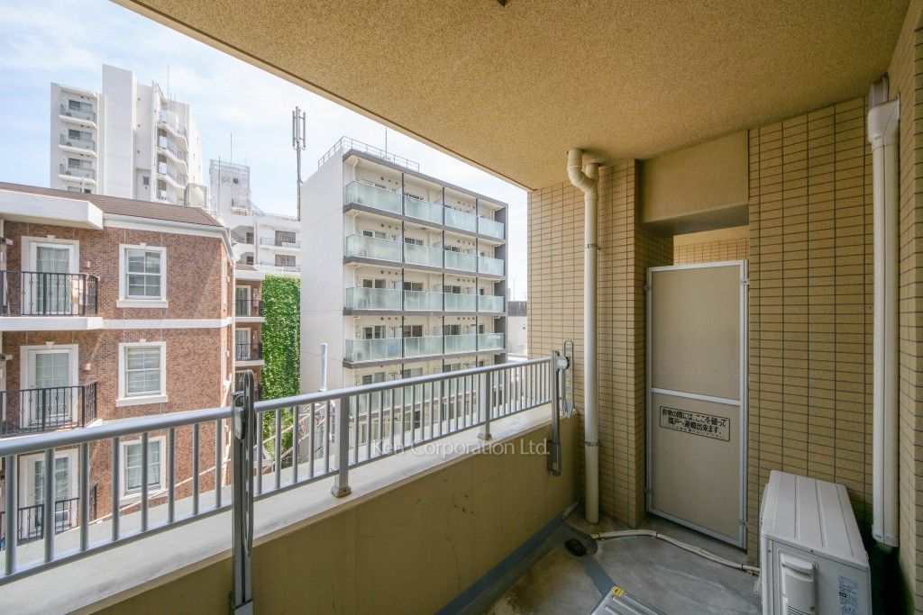 プライマル渋谷桜丘の写真 バルコニー