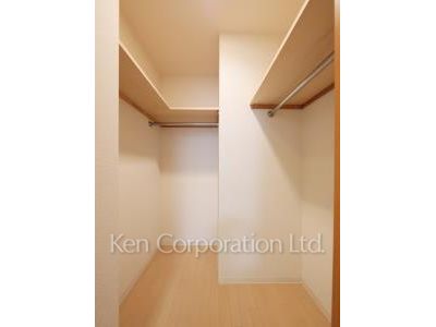 プライマル渋谷桜丘の写真 ウォークインクローゼット