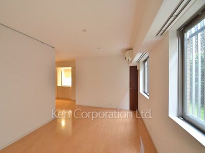 コンフォリア碑文谷の写真 リビングダイニング