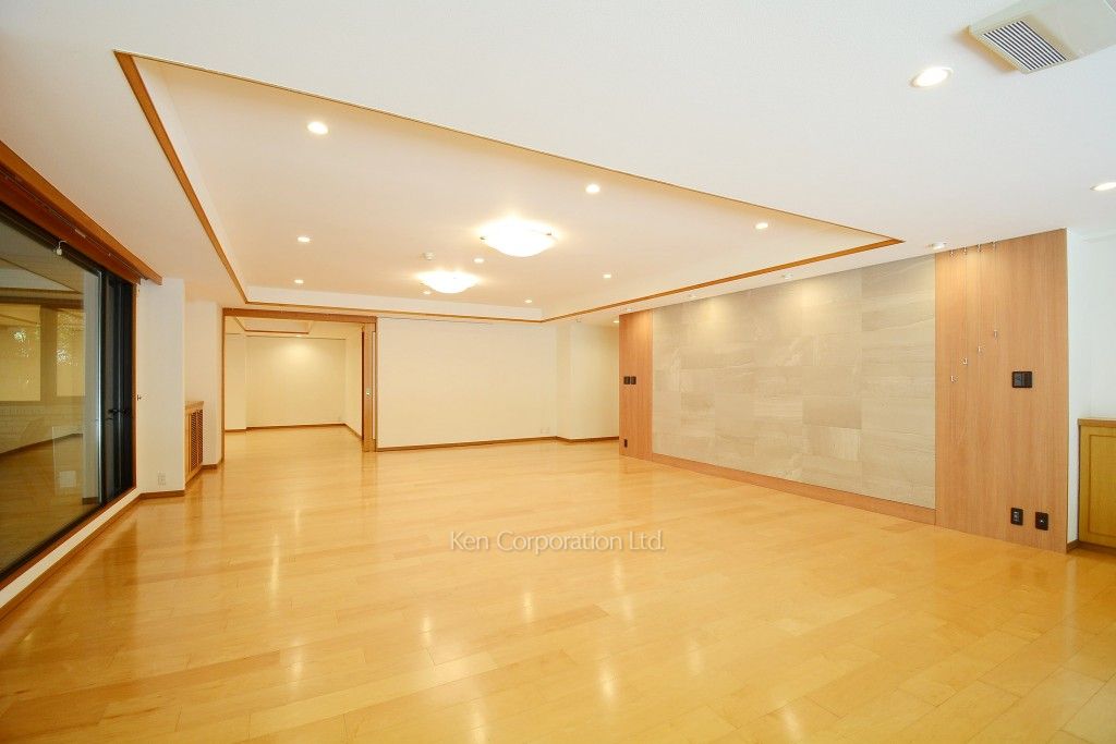 有栖川ホームズの写真 リビングダイニング