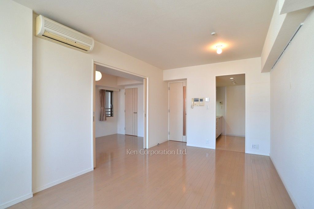 パークアクシス麻布仙台坂の写真 居室（LDなど） ※5階の同じ間取タイプを撮影。仕様が異なることがあります。