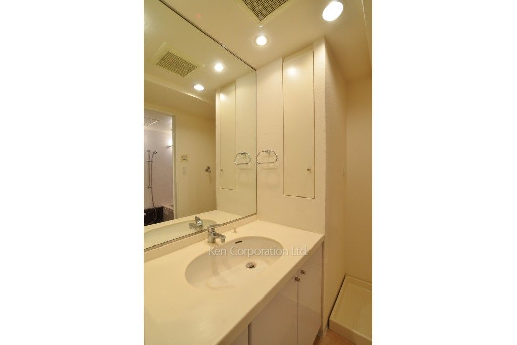 パークアクシス麻布仙台坂の写真 パウダールーム ※5階の同じ間取タイプを撮影。仕様が異なることがあります。