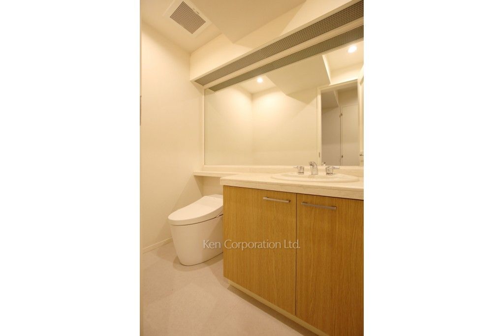 TRINITY HOUSEの写真 トイレ
