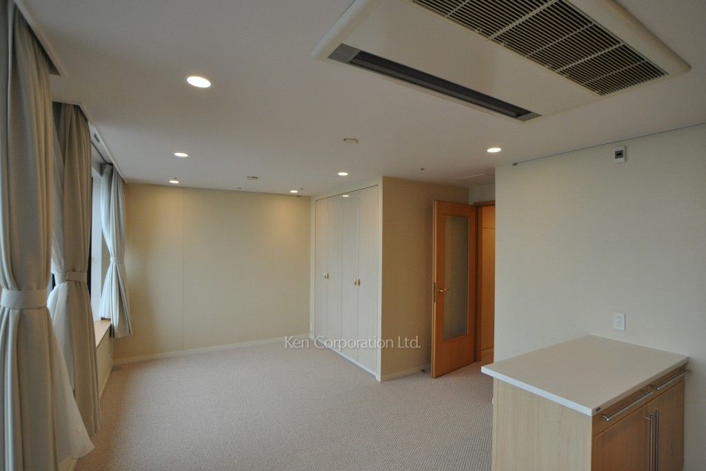 ラ・トゥール千代田の写真 居室（LDなど） ※29階の同じ間取タイプを撮影。仕様が異なることがあります。