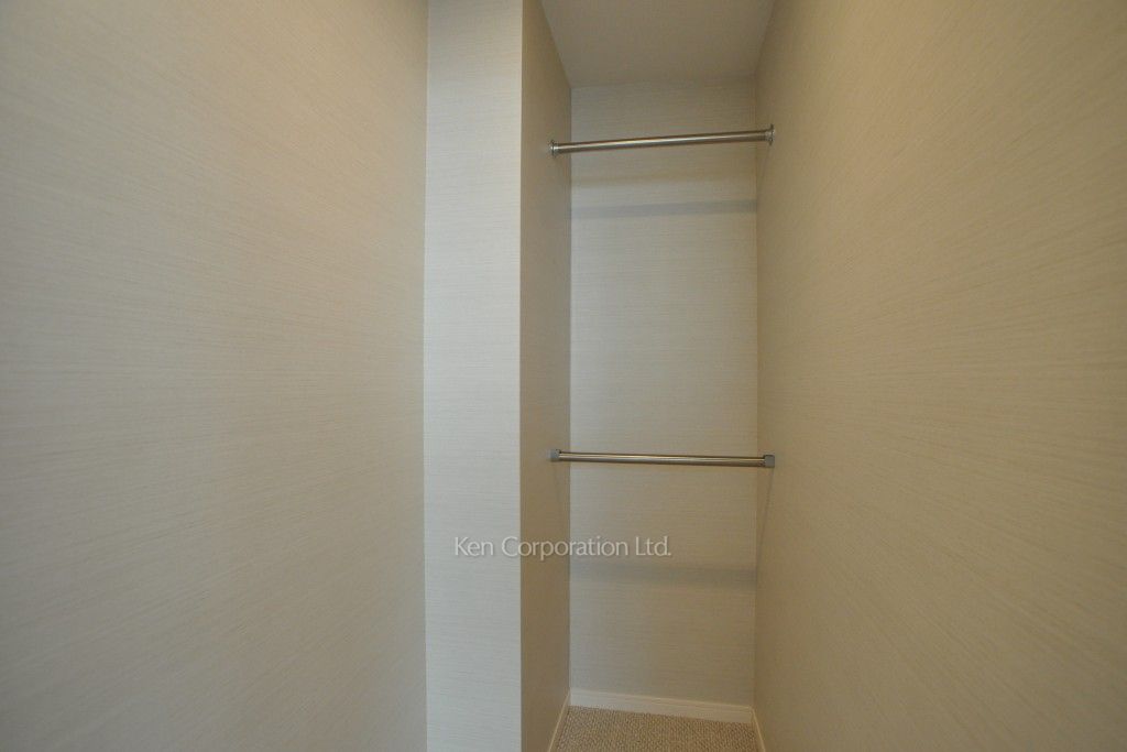 ラ・トゥール千代田の写真 ウォークインクローゼット