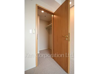 ラ・トゥール千代田の写真 ウォークインクローゼット