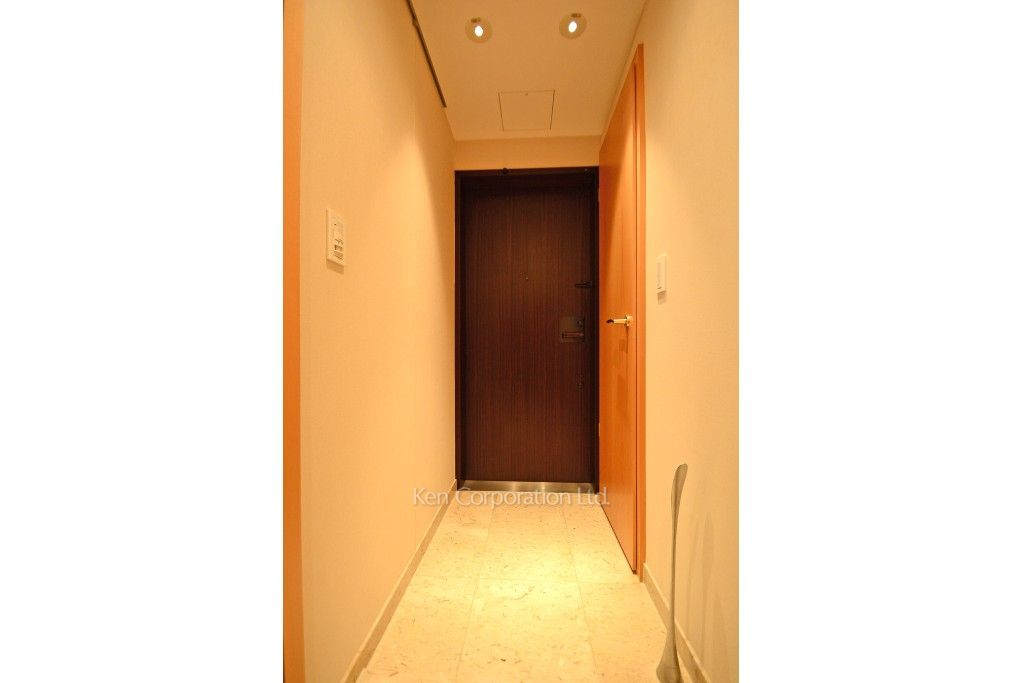 ラ・トゥール千代田の写真 玄関