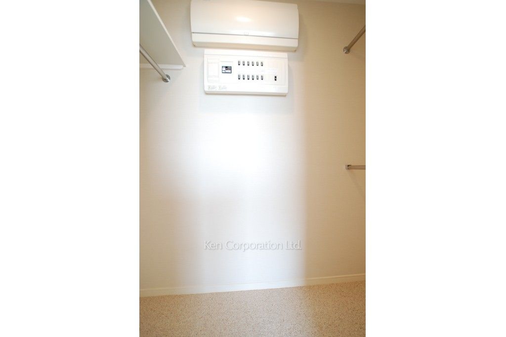 ラ・トゥール千代田の写真 ウォークインクローゼット ※23階の同じ間取タイプを撮影。仕様が異なることがあります。