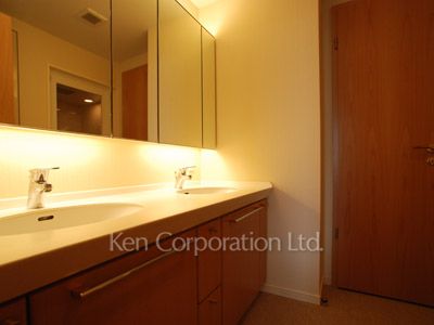 ラ・トゥール千代田の写真 パウダールーム ※23階の同じ間取タイプを撮影。仕様が異なることがあります。