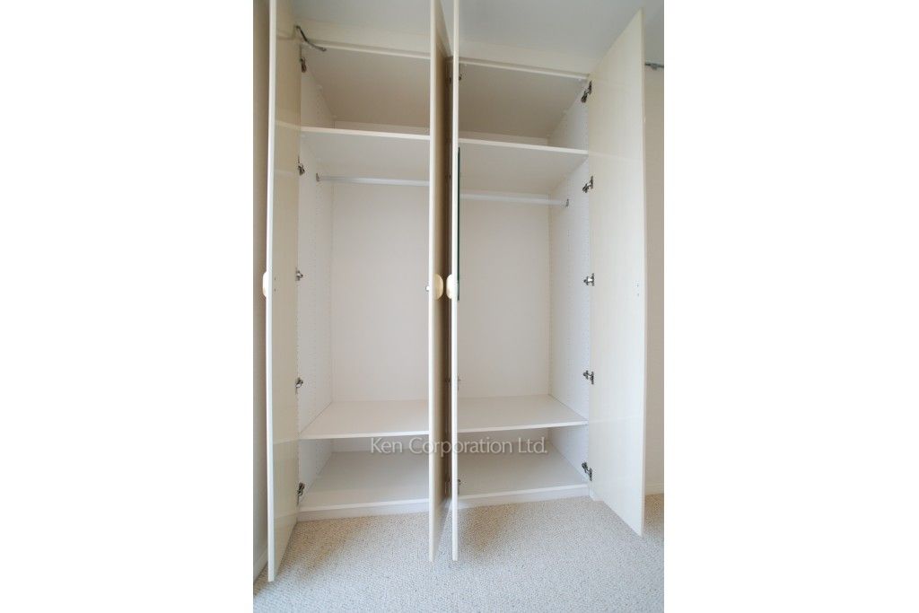ラ・トゥール千代田の写真 クローゼット ※23階の同じ間取タイプを撮影。仕様が異なることがあります。