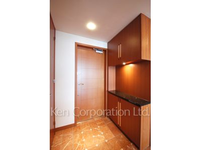 青山パークタワーの写真 玄関