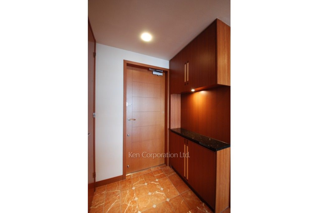 青山パークタワーの写真 玄関