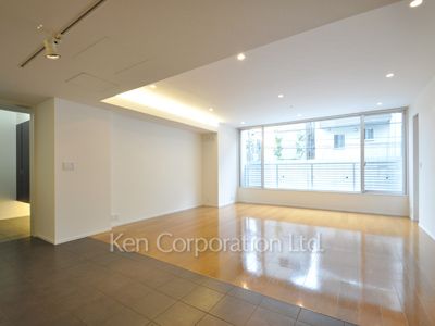 KDXレジデンス四谷の写真 リビングダイニング