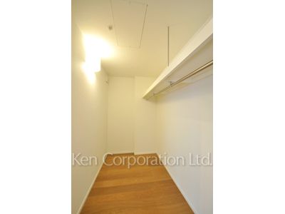 KDXレジデンス四谷の写真 ウォークインクローゼット