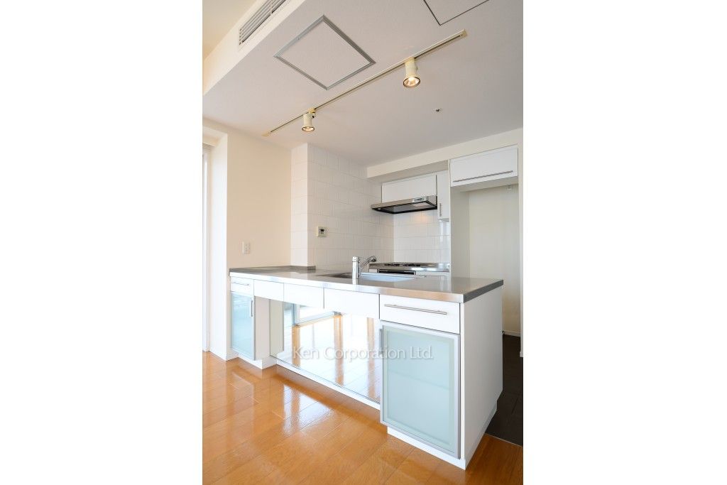 KDXレジデンス四谷の写真 キッチン ※12階の同じ間取タイプを撮影。仕様が異なることがあります。