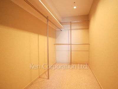 ラ・トゥール汐留の写真 ウォークインクローゼット