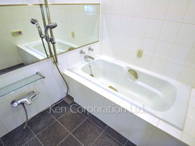 バスルーム ※50階の同じ間取タイプを撮影。仕様が異なることがあります。