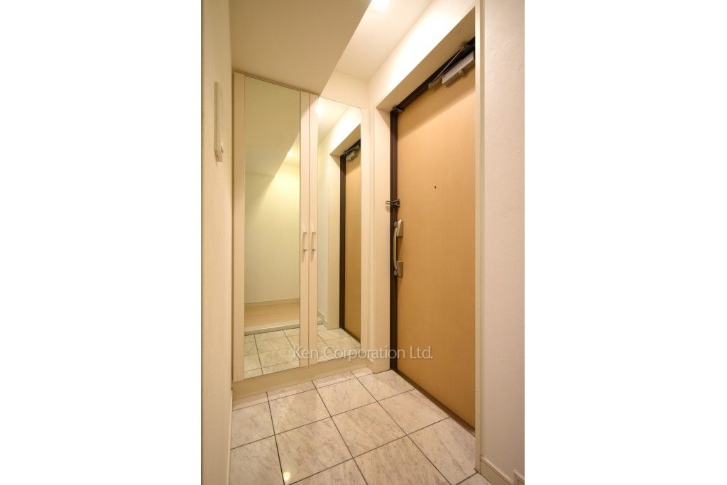 フォレシティ六本木の写真 玄関