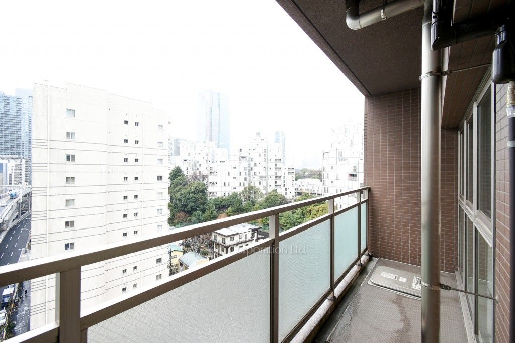 フォレシティ六本木の写真 バルコニー