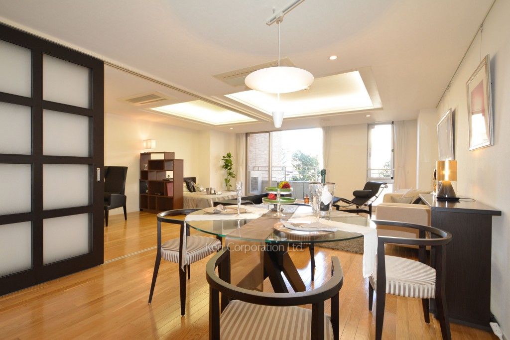 オパス有栖川テラスアンドレジデンスの写真 リビングダイニング