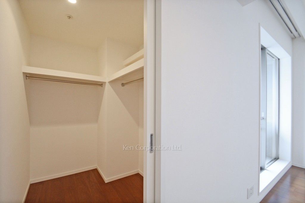 二番町パークフォレストの写真 ウォークインクローゼット