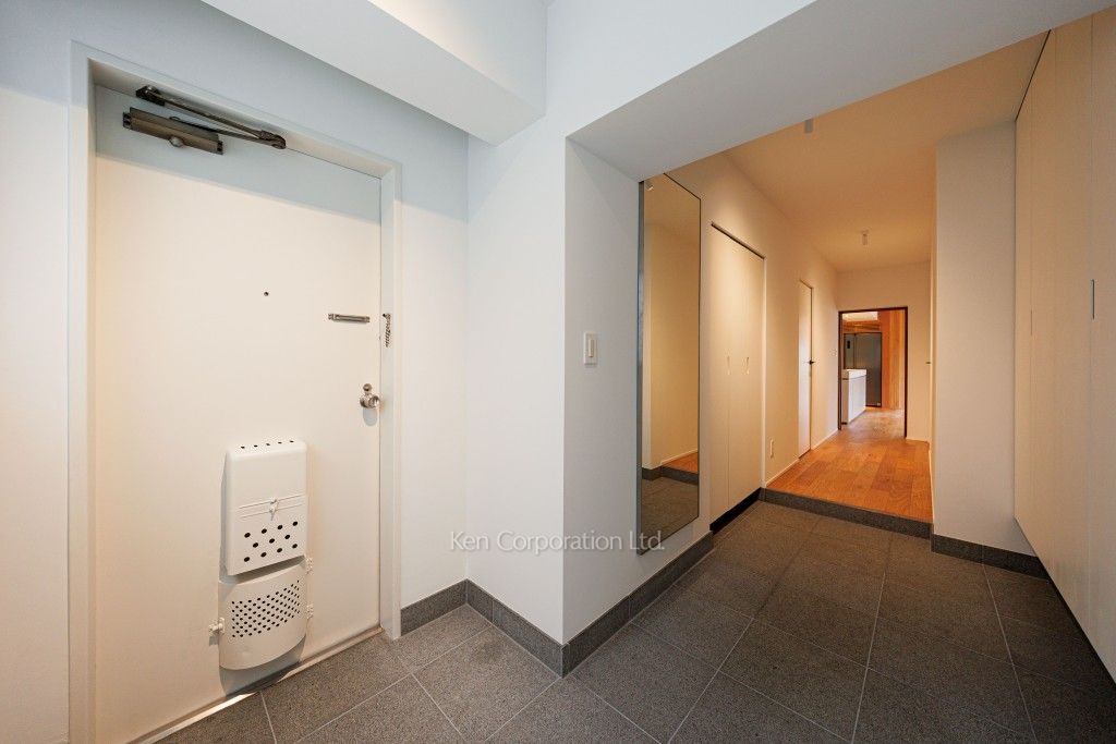 白金マンションの写真 玄関