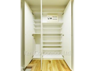 アクロス目黒タワーの写真 シューズクローゼット