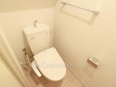 レジディア西麻布の写真 トイレ ※3階の同じ間取タイプを撮影。仕様が異なることがあります。