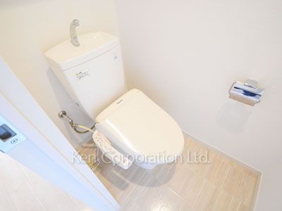 トイレ ※8階の同じ間取タイプを撮影。仕様が異なることがあります。