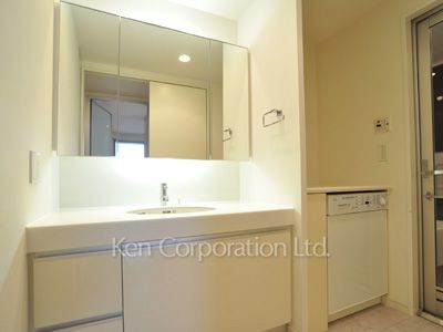 レジディア西麻布の写真 パウダールーム