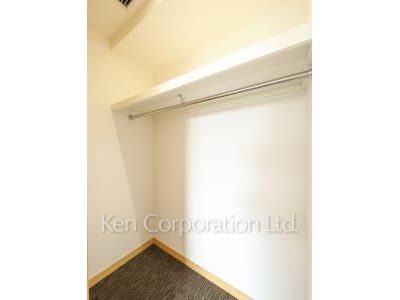 オランダヒルズ森タワーRoPの写真 ウォークインクローゼット