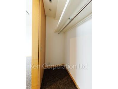 クローゼット ※8階の同じ間取タイプを撮影。仕様が異なることがあります。