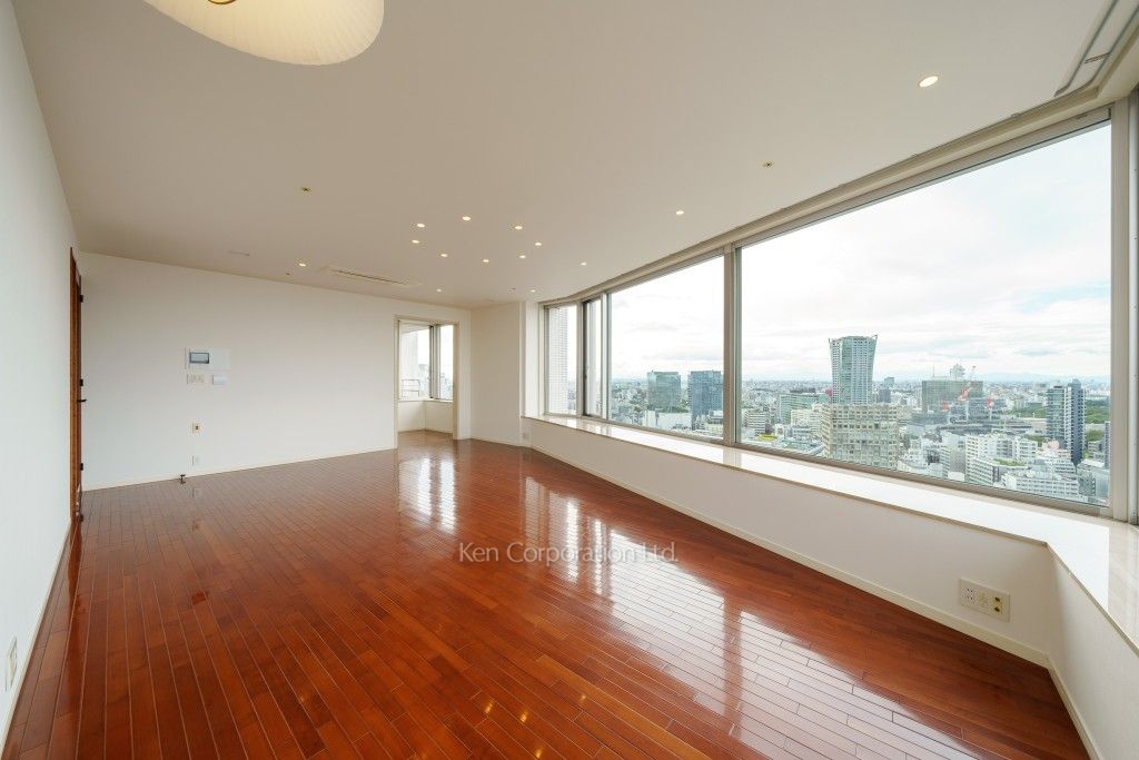 青山パークタワーの写真 居室（LDなど）