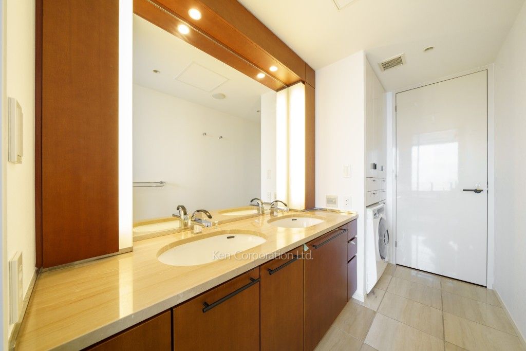 青山パークタワーの写真 パウダールーム