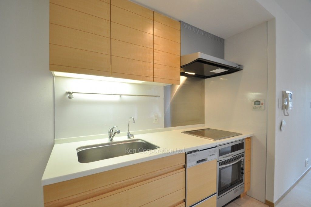 レジディアタワー乃木坂の写真 キッチン ※4階の同じ間取タイプを撮影。仕様が異なることがあります。