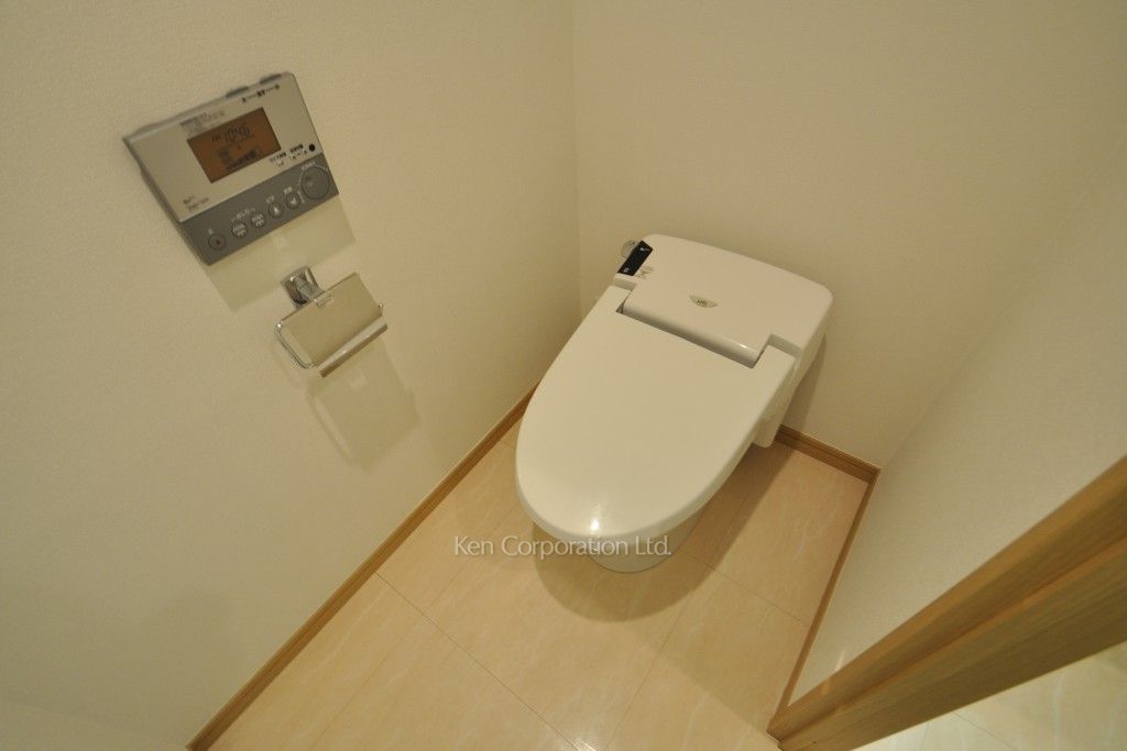 レジディアタワー乃木坂の写真 トイレ ※4階の同じ間取タイプを撮影。仕様が異なることがあります。