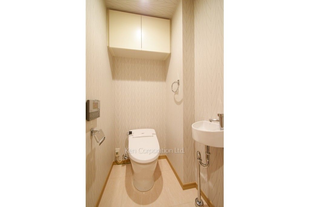 トイレ ※6階の同じ間取タイプを撮影。仕様が異なることがあります。