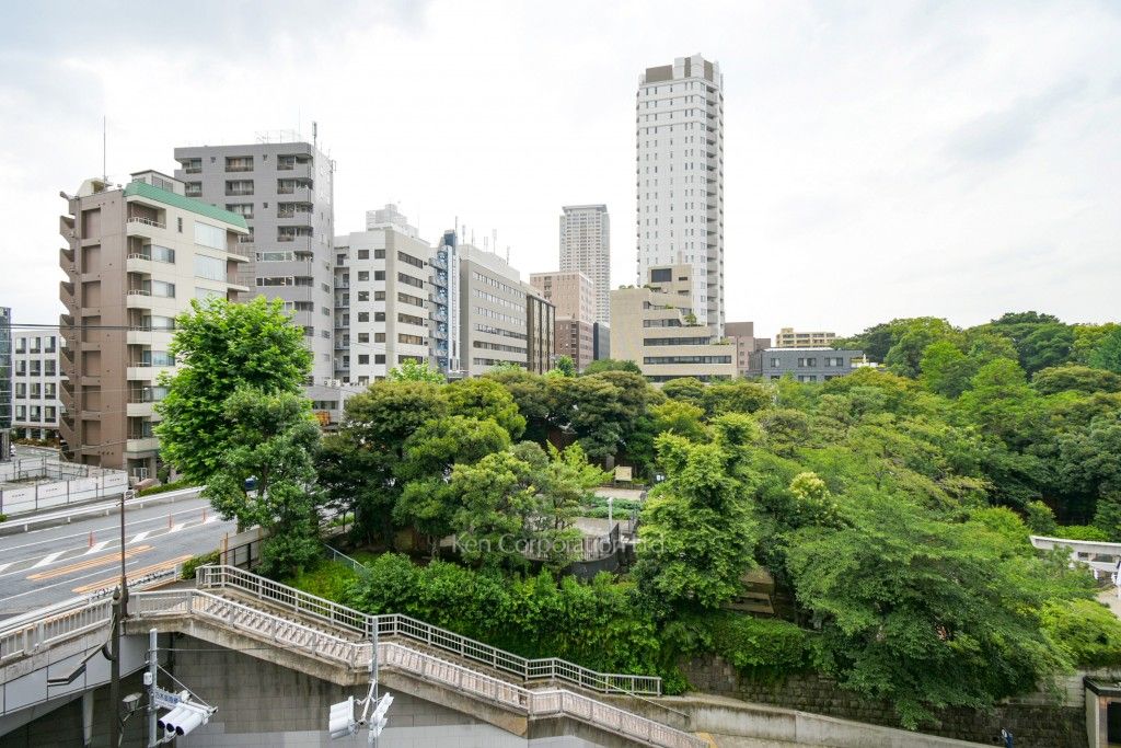 レジディアタワー乃木坂の写真 眺望（居室から）