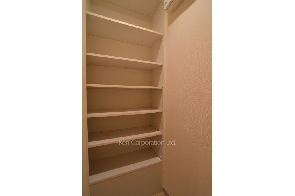 レジディアタワー乃木坂の写真 シューズインクローゼット