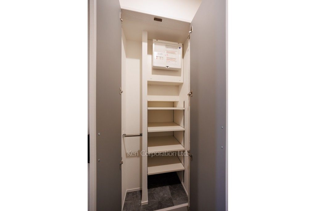 レジディアタワー乃木坂の写真 シューズクローゼット