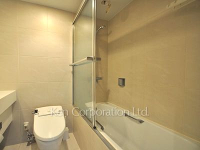 レジディアタワー乃木坂の写真 バスルーム ※12階の同じ間取タイプを撮影。仕様が異なることがあります。