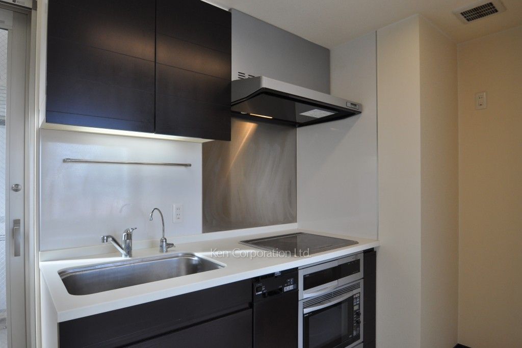 レジディアタワー乃木坂の写真 キッチン ※12階の同じ間取タイプを撮影。仕様が異なることがあります。