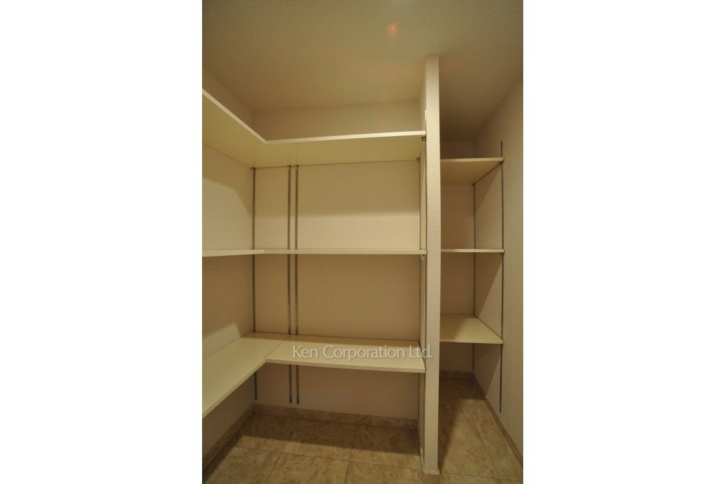 パークアクシス日本橋ステージの写真 ストレージ ※3階の同じ間取タイプを撮影。仕様が異なることがあります。