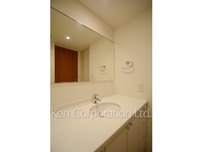 パウダールーム